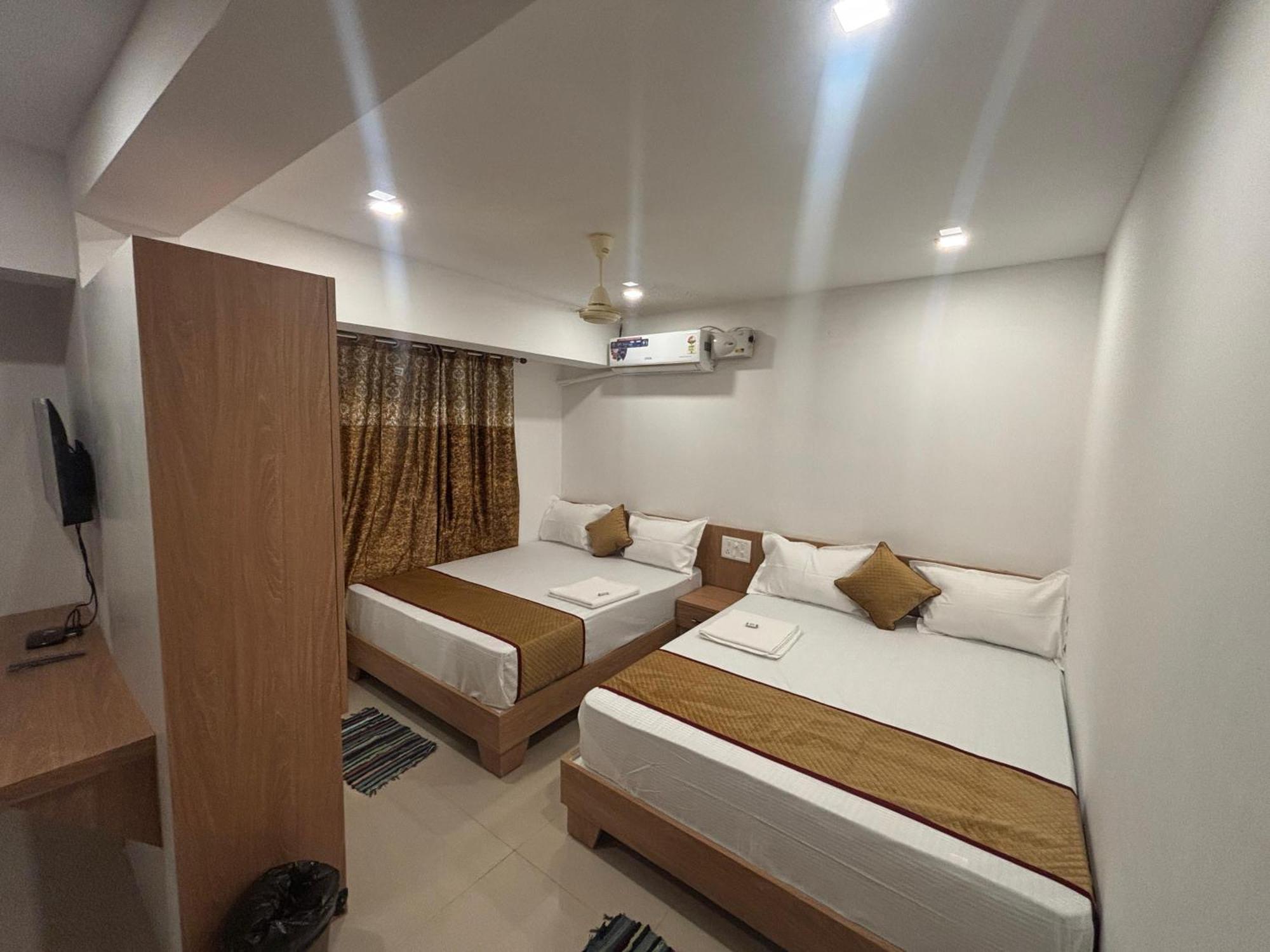 Classic Comfort Lodge Mangalore Eksteriør billede
